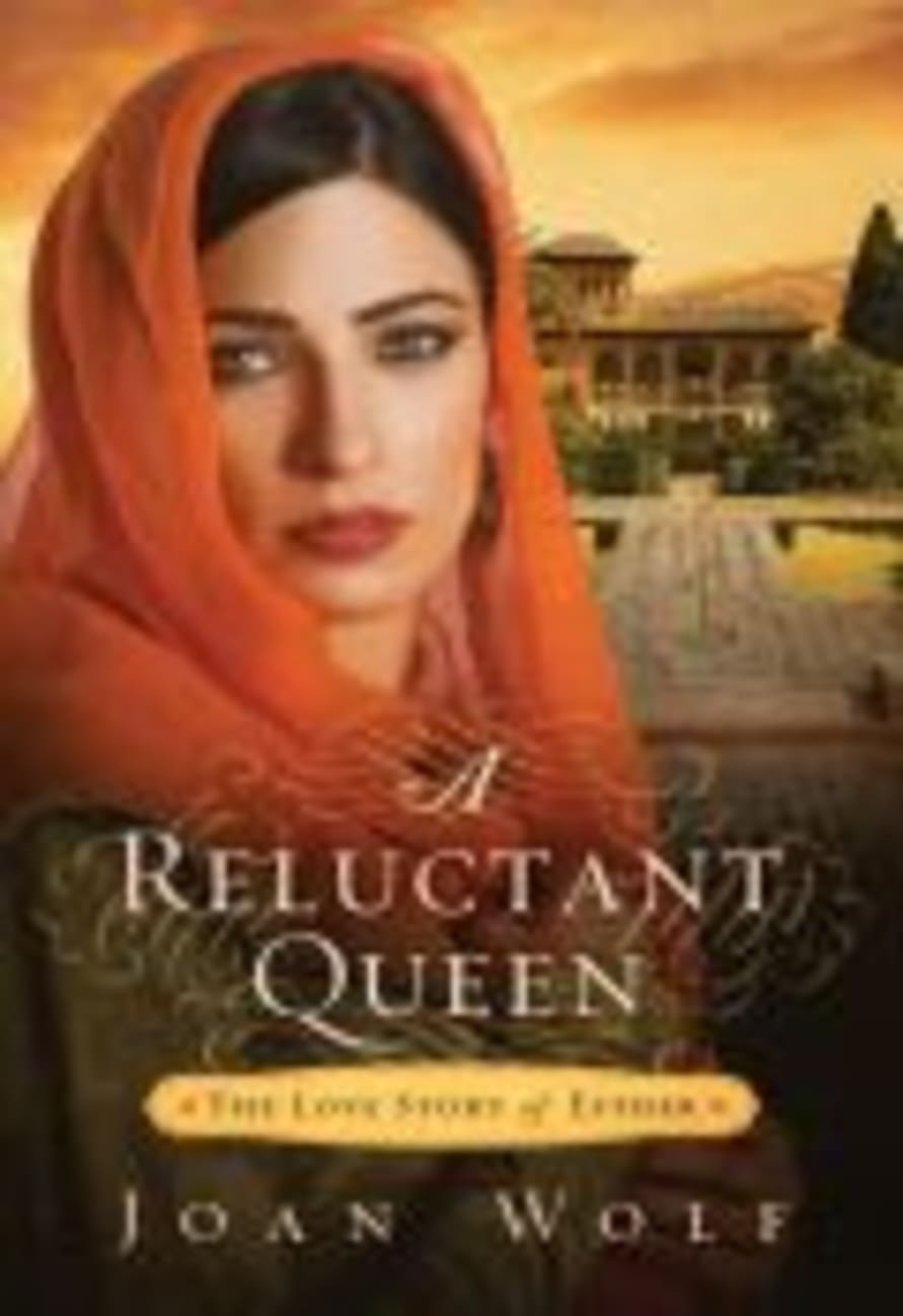 A Reluctant Queen Paperback