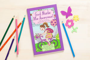 God Made Me Awesome: Fun Activities and Devotions For Girls Paperback